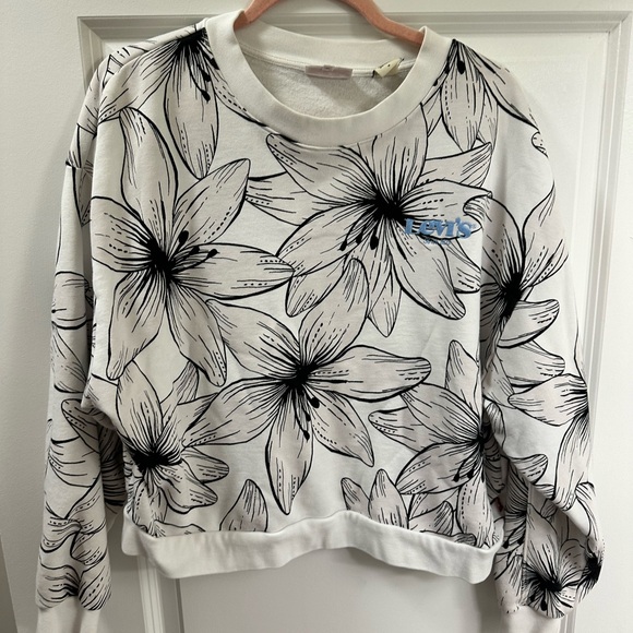 Levi’s X Farm Rio Crewneck - Picture 1 of 3